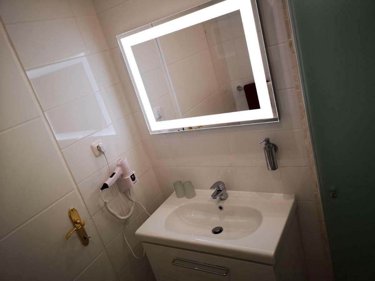 Ferienappartement In St. Margarethen Санкт-Маргаретен-им-Бургенланд Экстерьер фото